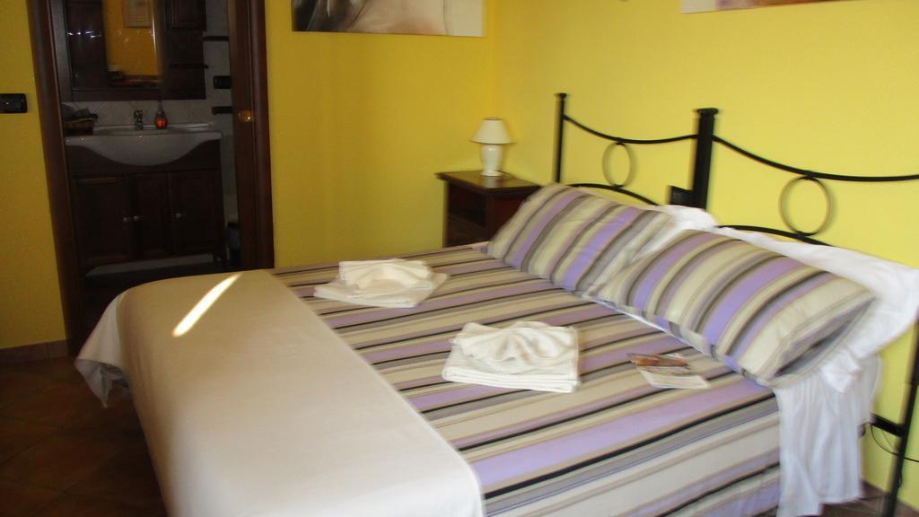 Casa Di Campagna B&B La Corte Ferrare Extérieur photo