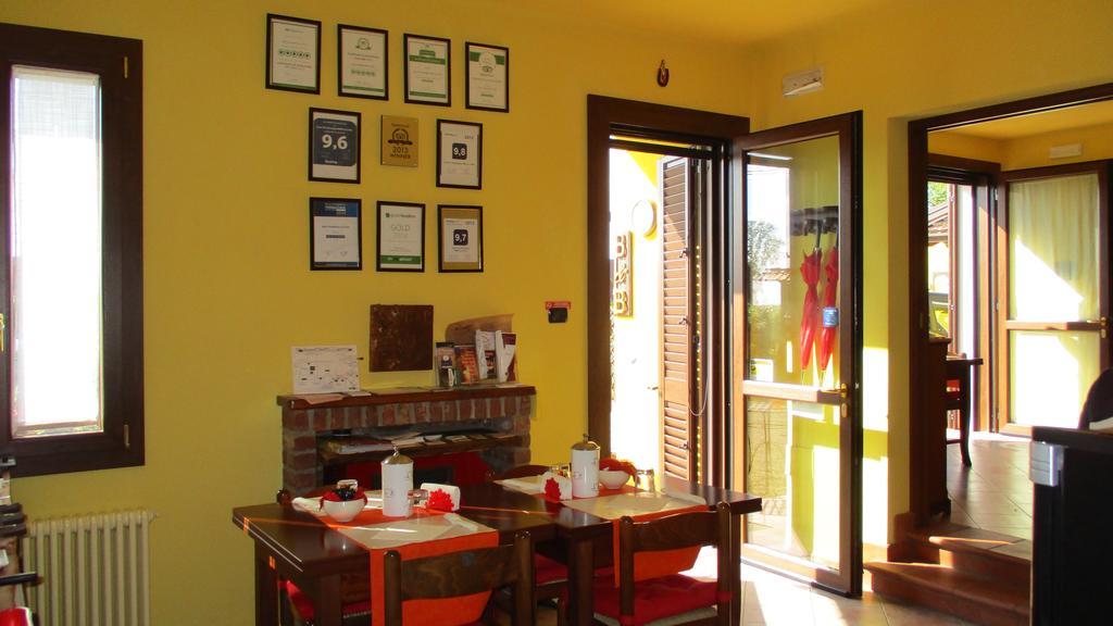 Casa Di Campagna B&B La Corte Ferrare Extérieur photo